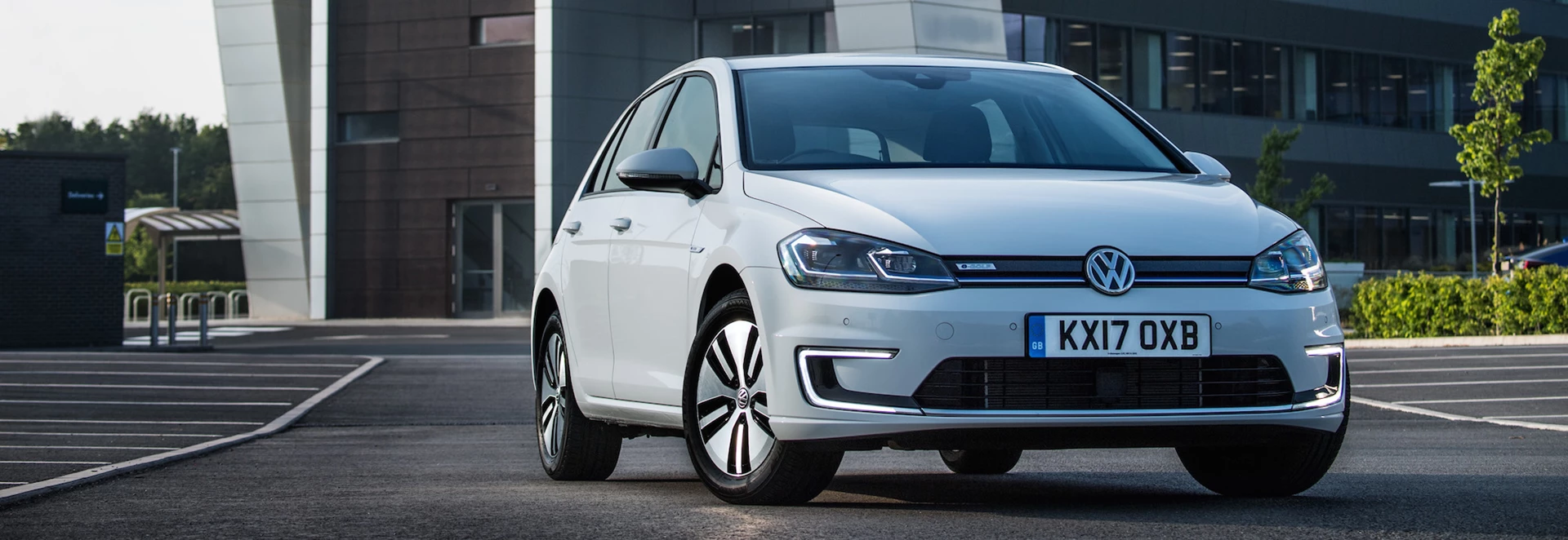 Volkswagen e-Golf 2019 review